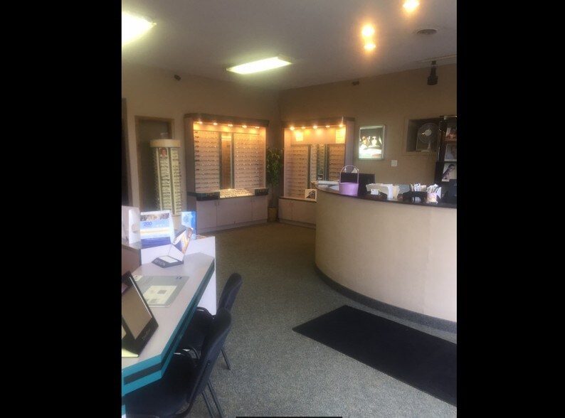 More Photos Of 8277 Market St, Youngstown Freestanding For Sale