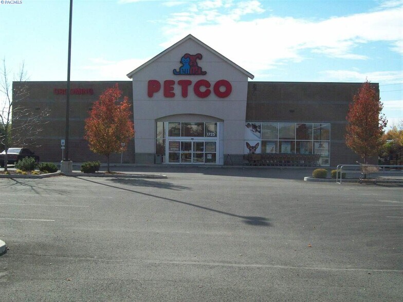 More Photos Of 1725 Twin Creek Ln, Walla Walla Freestanding For Sale