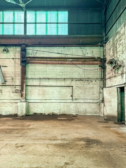 More Photos Of 340 Dunlap Hill Rd, Freedom Industrial For Lease