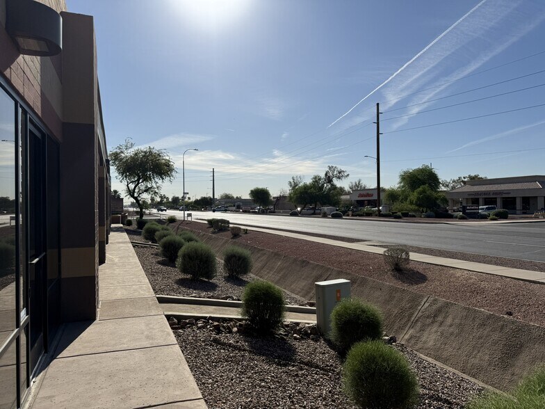 More Photos Of 4110 N 108th Ave, Phoenix Medical For Lease