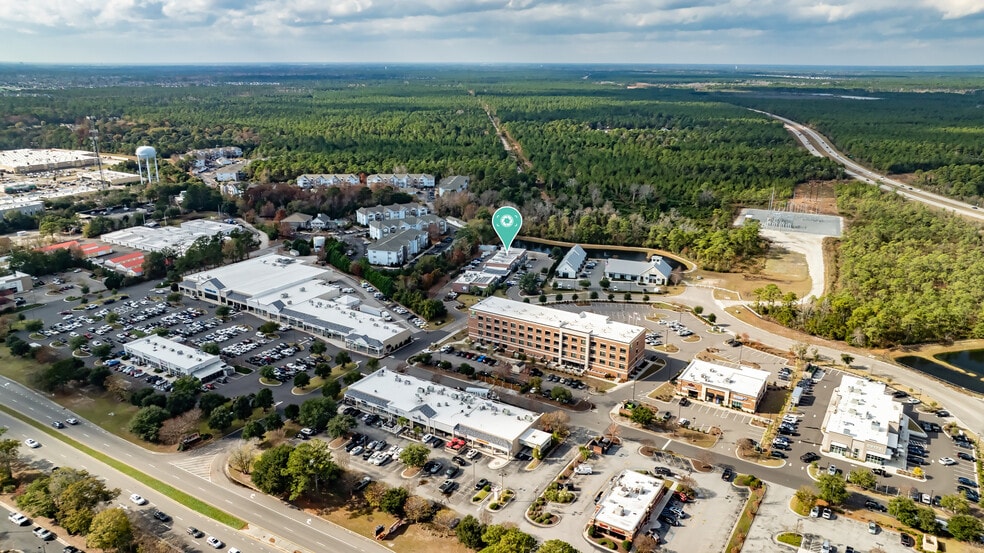 More Photos Of 155 Porters Neck Rd, Wilmington General Retail For Lease