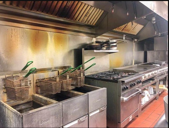 More Photos Of 124 E Austin St, Jefferson Restaurant For Sale
