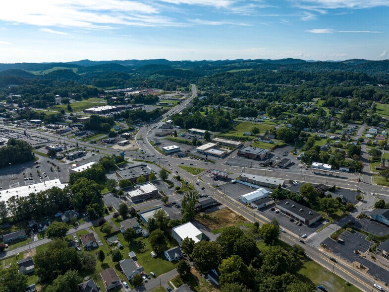 Primary Photo Of 2312 State st, Bristol Land For Lease