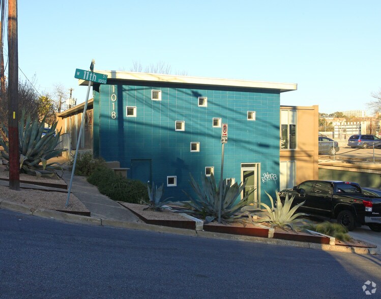 More Photos Of 1018 W 11th St, Austin Office For Lease