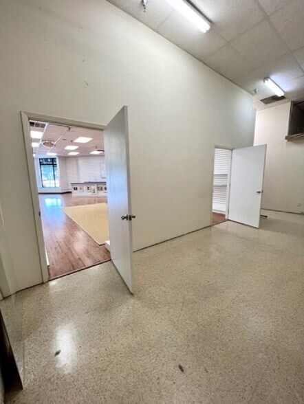 More Photos Of 1821 Avenue of America, Monroe Storefront Retail Office For Lease