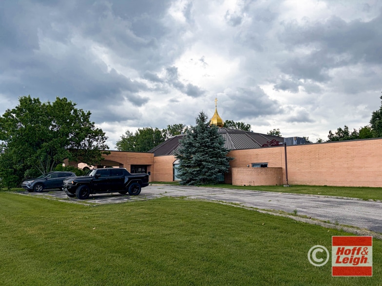 More Photos Of 2711 W 40th St, Lorain Religious Facility For Sale