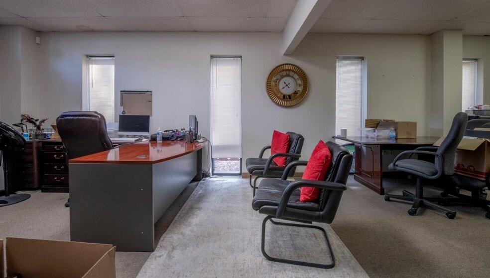More Photos Of 950 Mack Todd Rd, Zebulon Light Manufacturing For Sale