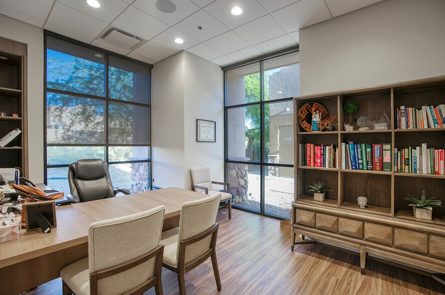 More Photos Of 11648 E Shea Blvd, Scottsdale Medical For Sale