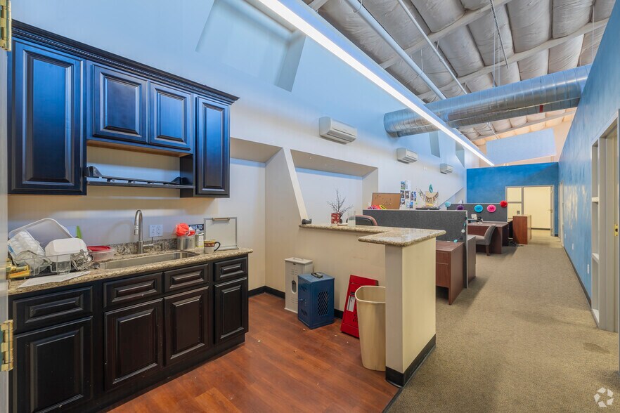 More Photos Of 42011 Boscell Rd, Fremont Land For Lease