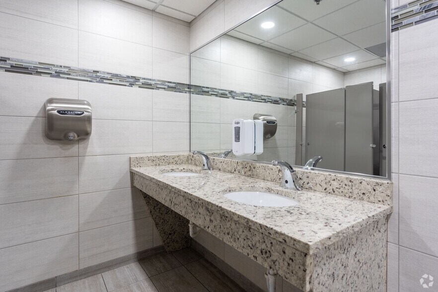 Photo of 6th Floor Ste 600