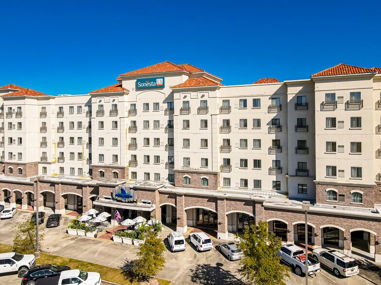 More Photos Of 4001 Nicholson Dr, Baton Rouge Hotel For Lease