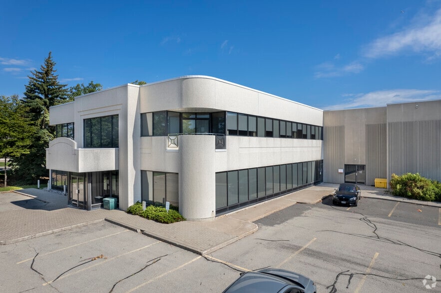 Primary Photo Of 2525 Meadowvale Blvd, Mississauga Warehouse For Lease