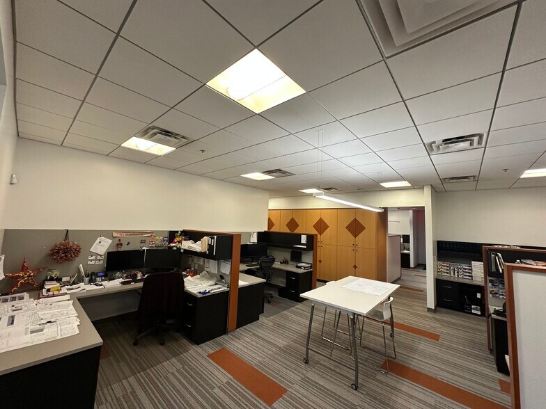 More Photos Of 730 N 52nd St, Phoenix Office For Sale