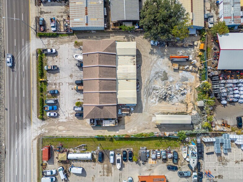 More Photos Of 2700 Evans Ave, Fort Myers Light Manufacturing For Sale