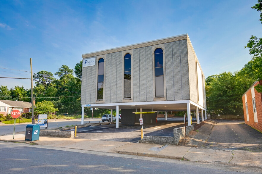 More Photos Of 1506 Staples Mill Rd, Richmond Office For Sale