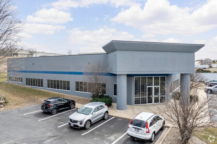 More Photos Of 275 Investment Ct, Verona Distribution For Sale