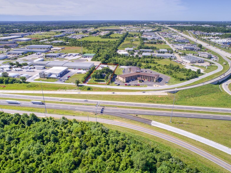 More Photos Of 3560 E Evergreen St, Springfield Office For Sale