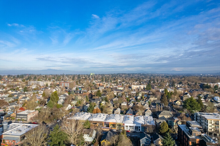 More Photos Of 3808 N Williams Ave, Portland Storefront For Lease