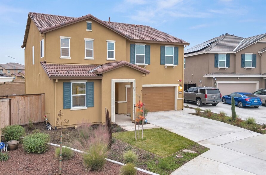 More Photos Of 3600 Pride Way, Stockton Multifamily For Sale