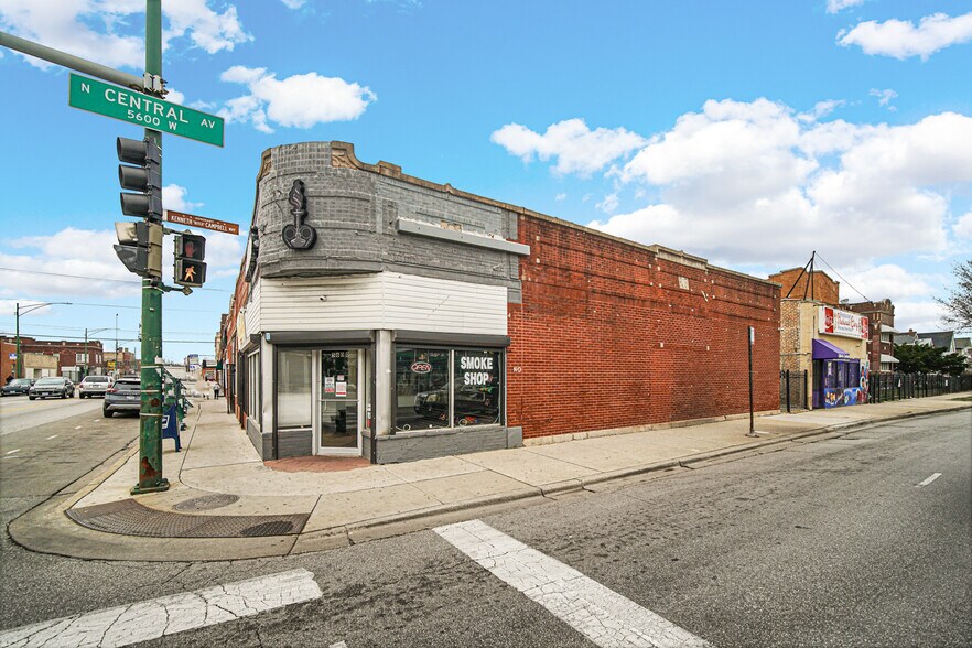 More Photos Of 5600-5612 W Division St, Chicago Storefront For Sale