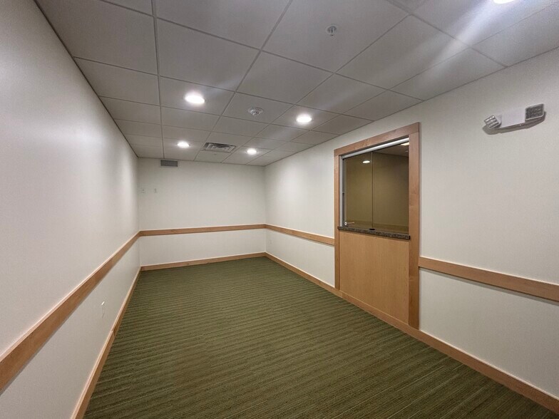 More Photos Of 120 Washington St, Rochester Office For Lease
