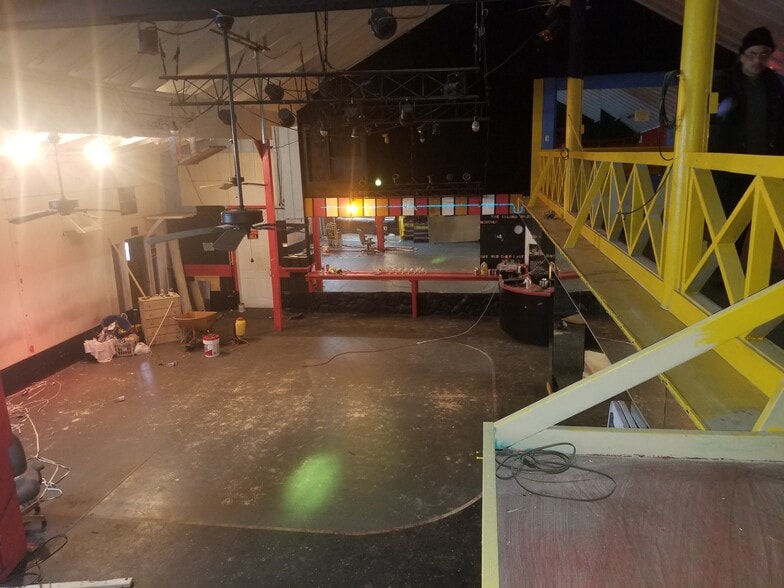 More Photos Of 215 Tallassee Rd, Athens Auto Repair For Lease