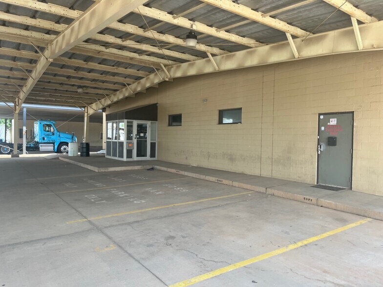 More Photos Of 715-719 SE 59th St, Oklahoma City Office For Lease