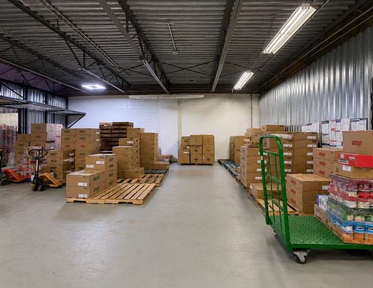 More Photos Of 55 St Johns Pl, Freeport Warehouse For Sale