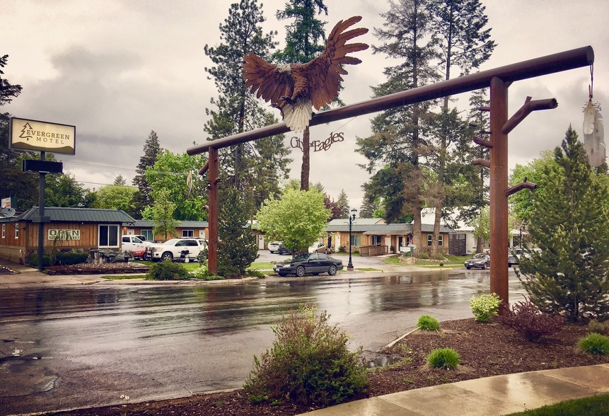 More Photos Of 808 Mineral Ave, Libby Hotel For Sale