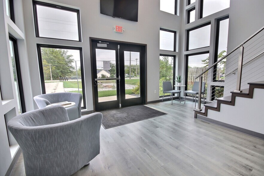 More Photos Of 2379 N Main St, Bluffton Loft Creative Space For Sale