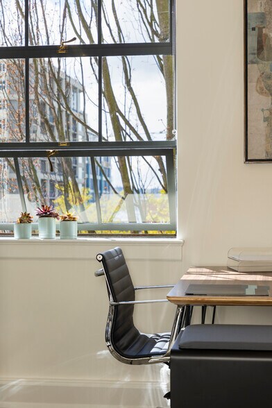 More Photos Of 2800 1st Ave, Seattle Coworking Space