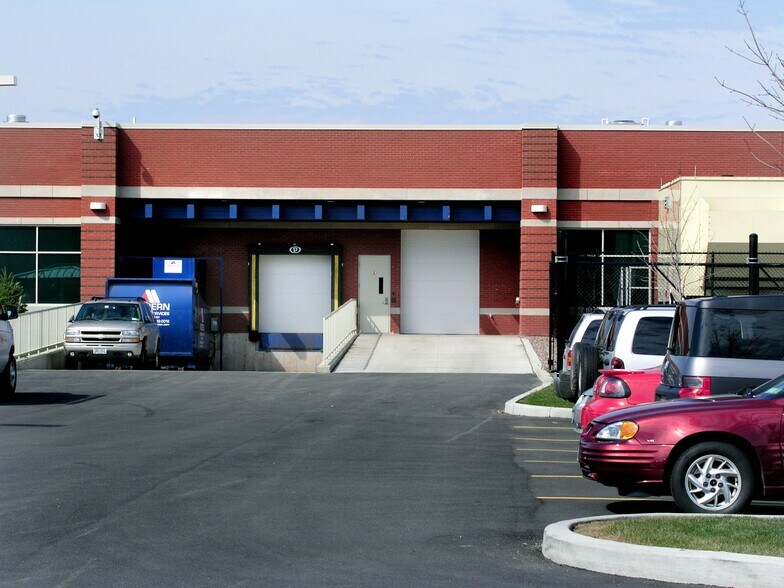 More Photos Of 540 CrossPoint Pky, Getzville Unknown For Lease