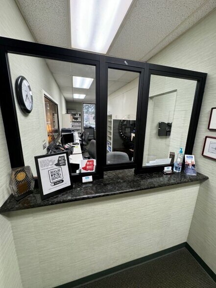 More Photos Of 2300 Wayne Memorial Dr, Goldsboro Office For Sale