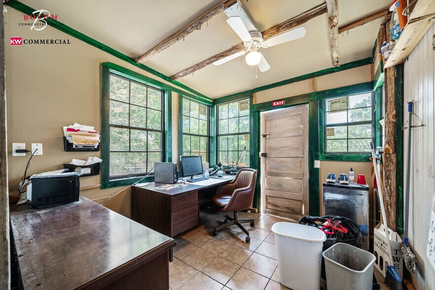 More Photos Of 23737 US Hwy 290 W, Harper Storefront For Sale