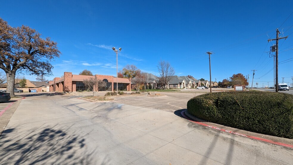 More Photos Of 315 Harwood Rd, Bedford Loft Creative Space For Lease