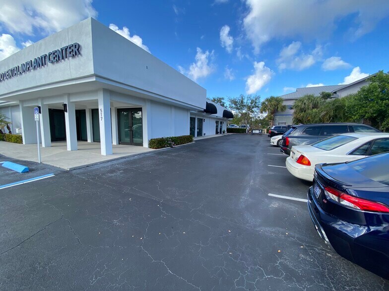 More Photos Of 517 Northlake Blvd, North Palm Beach Medical For Lease