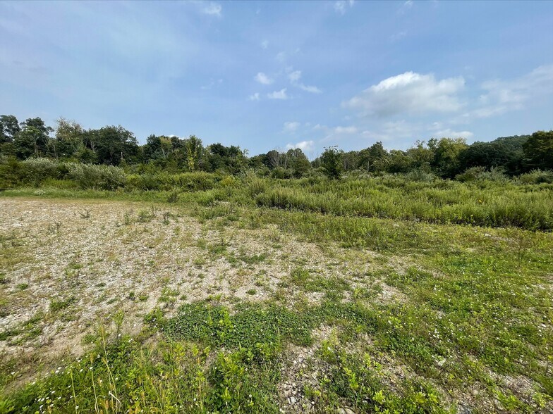 More Photos Of 140 Oxford Rd, Oxford Land For Sale