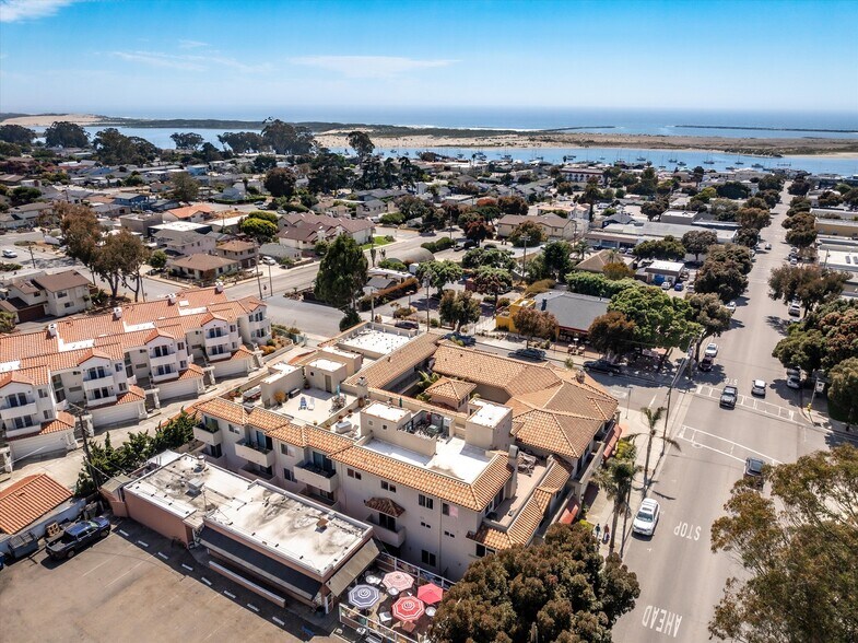 More Photos Of 600 Morro Bay Blvd, Morro Bay Storefront Retail Residential For Sale