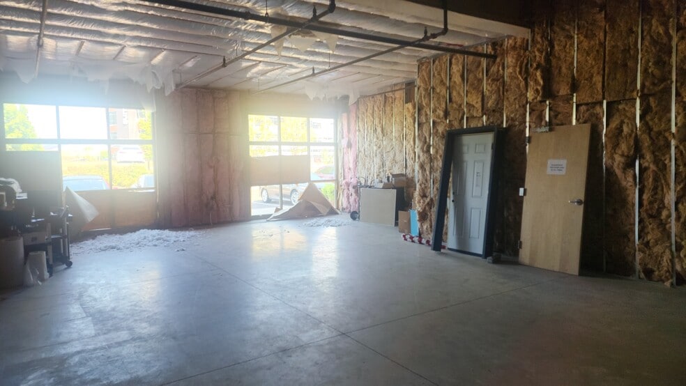 More Photos Of 1609 landmark Dr, Cottage Grove Unknown For Lease