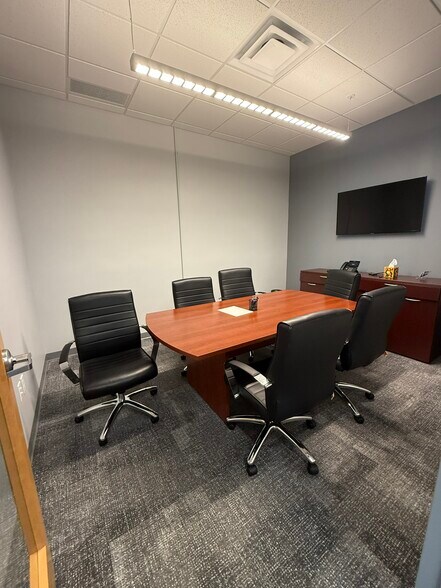 Primary Photo Of 2212 Murray Ave, Pittsburgh Office Residential For Lease