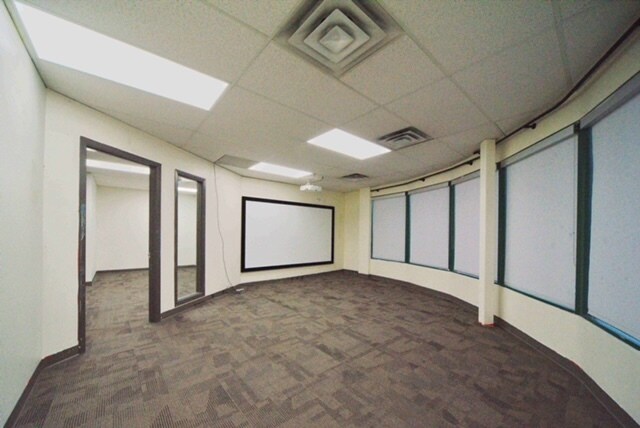 More Photos Of 1431 40th Ave NE, Calgary Light Distribution For Sale