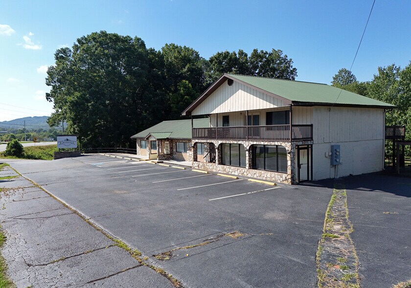 More Photos Of 10 Deer Crossing Trl, Blairsville Office For Sale
