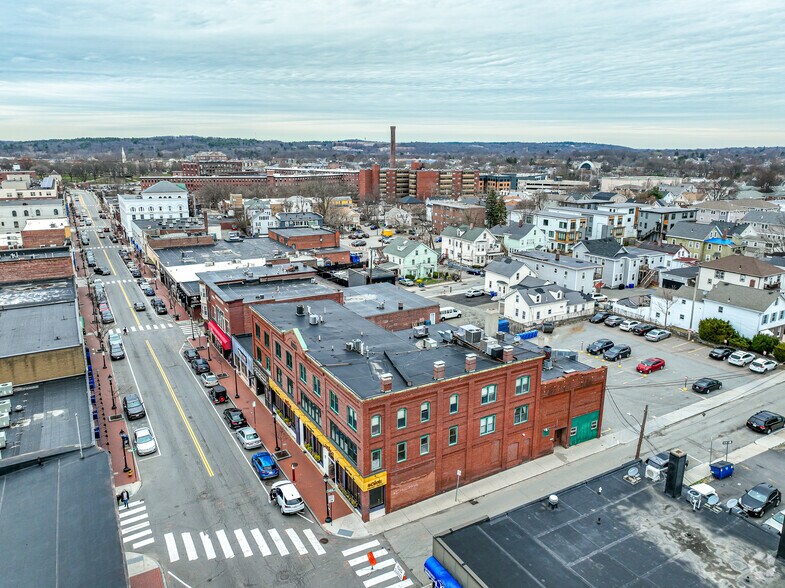 More Photos Of 380-390 Moody St, Waltham Apartments For Sale