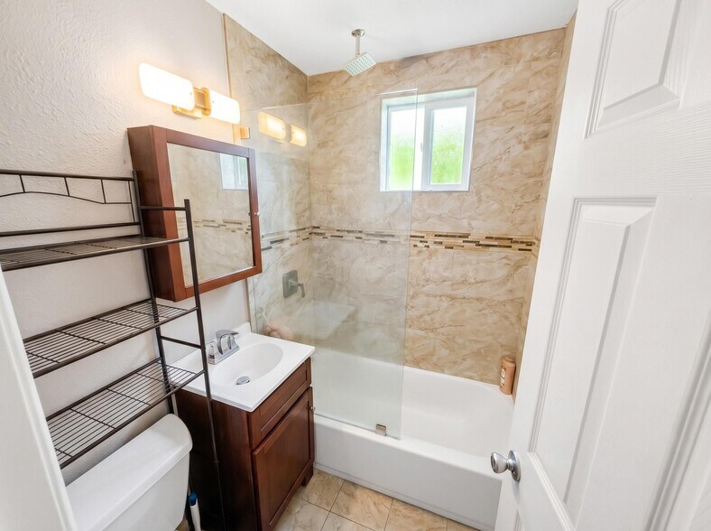 More Photos Of 620 Porter St, Vallejo Apartments For Sale