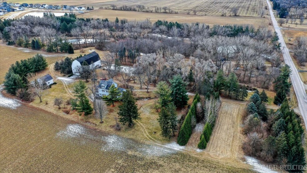 More Photos Of 17N753 Widmayer Rd, Hampshire Land For Sale