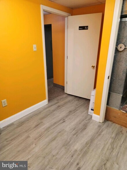 More Photos Of 1416 Snyder Ave, Philadelphia Storefront Retail Residential For Lease