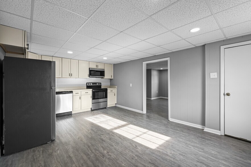 More Photos Of 1482 Seven Valleys Rd, York Multifamily For Sale