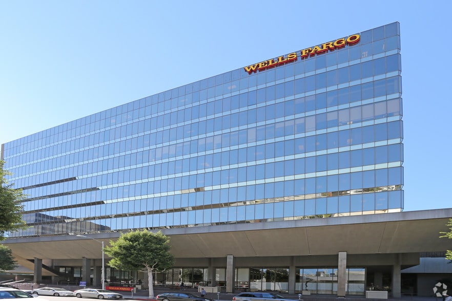 More Photos Of 433 N Camden Dr, Beverly Hills Medical For Lease