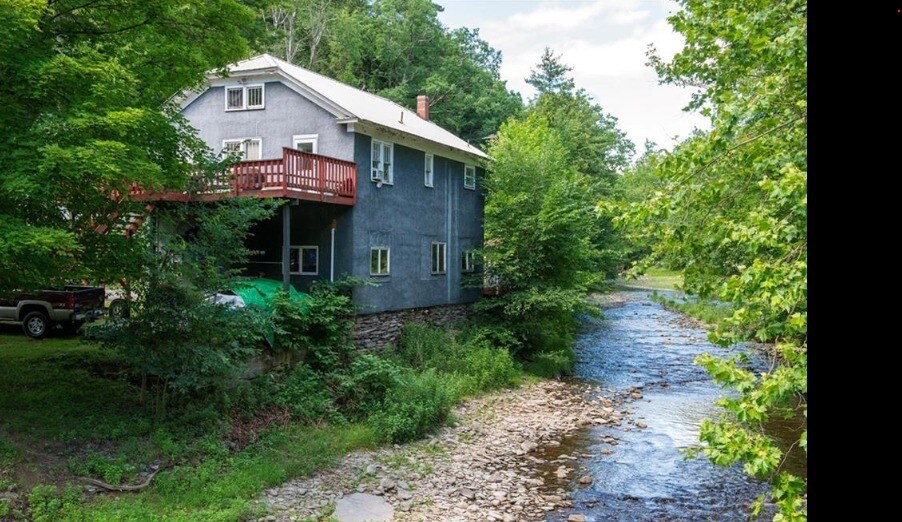 6 County Route 121, Callicoon, NY 12723 Storefront Retail Residential