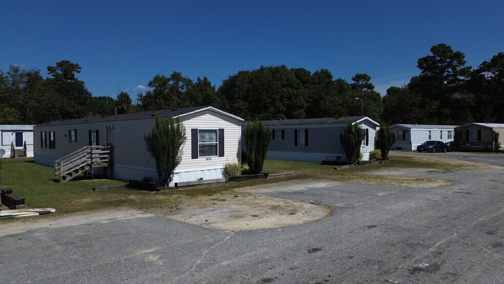 More Photos Of 5602 Hardwick Ln, Fayetteville Manufactured Housing Mobile Home Park For Sale